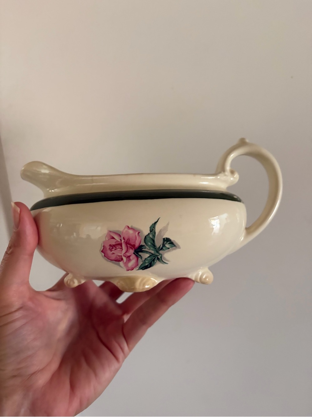 Vintage 1951 Homer Laughlin Nautilus Gravy Boat